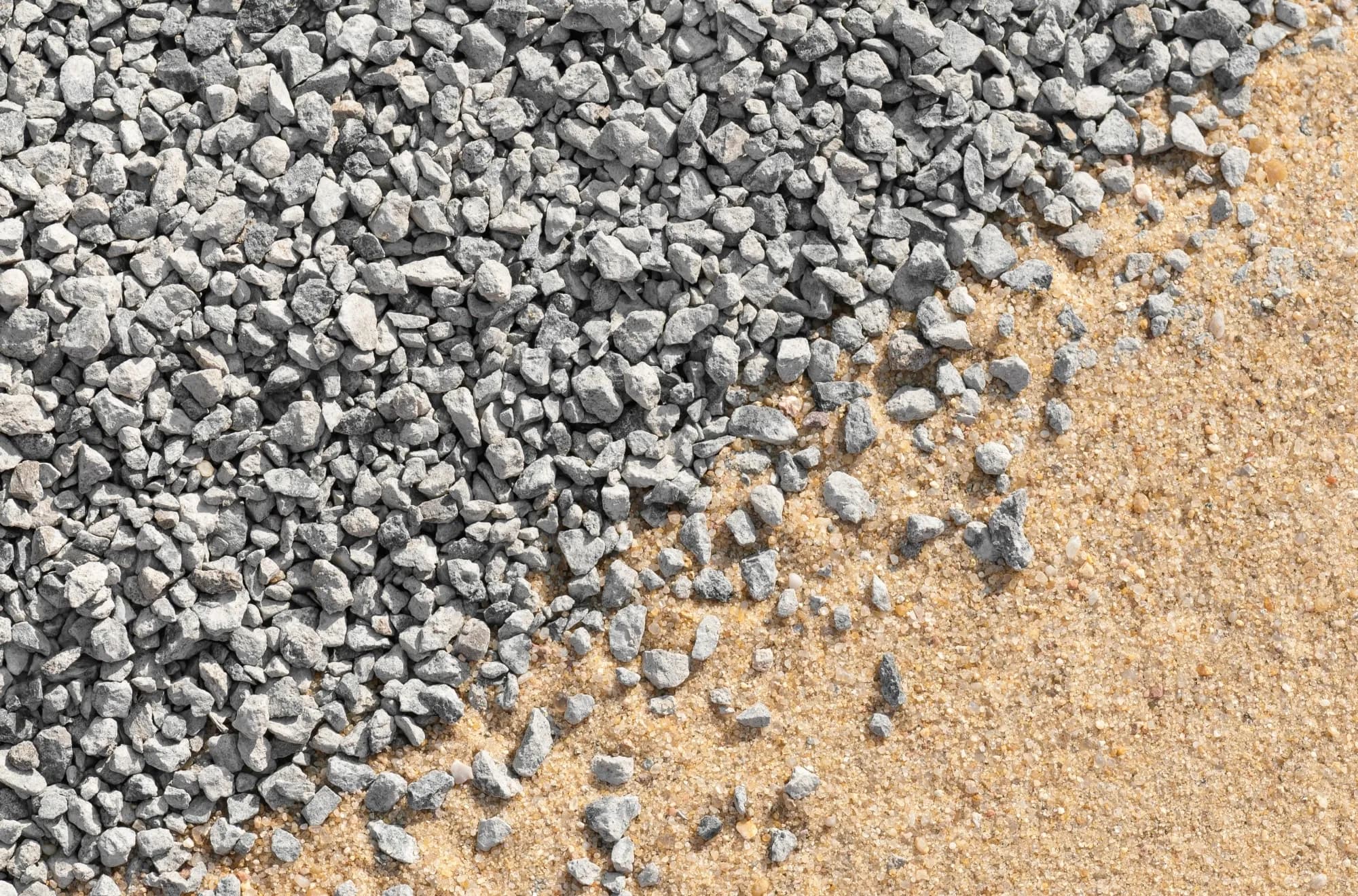 Different sizes of stones to minerals and fuels