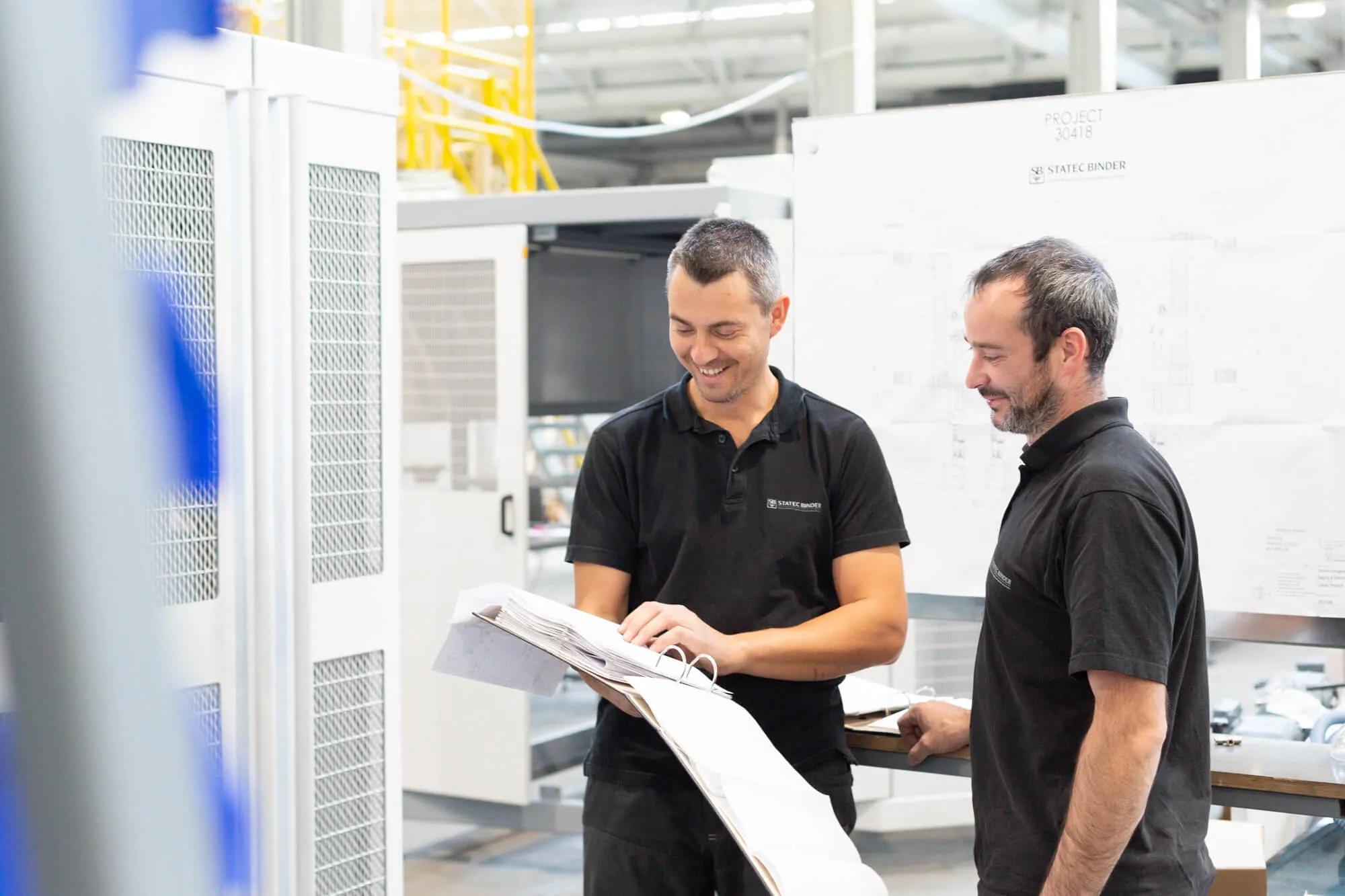 Discussing machine plans
